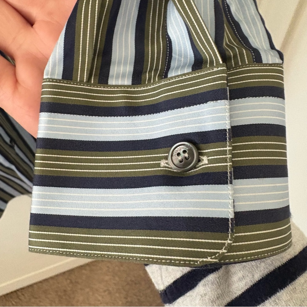Salvatore Ferragamo Cotton Italian Striped Dress Shirt. Size Large. - Picture 5 of 9